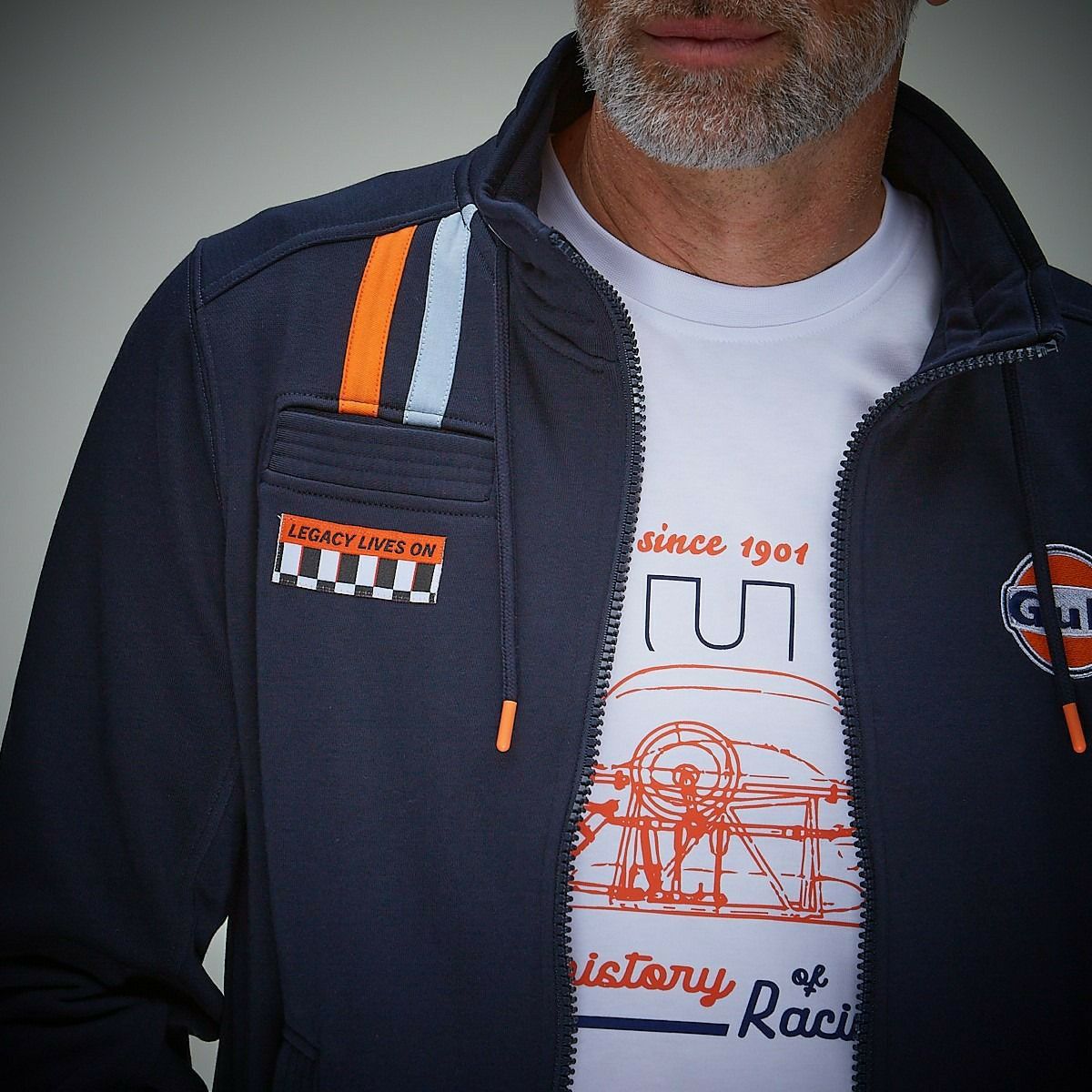 GULF｜ガルフ ハイブリッド ジップ ジャケット｜スウェット｜ネイビー｜モデル着用