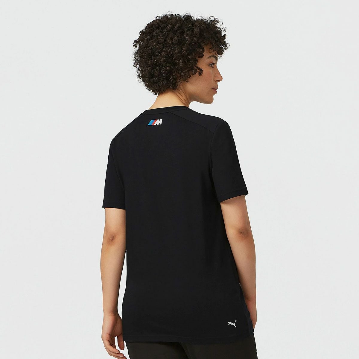 BMW PUMA｜BMW RP メンズ Tシャツ｜ウェア｜ダークグレー｜モデル着用