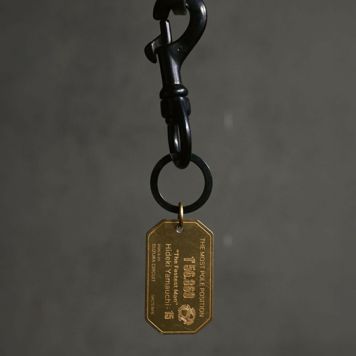 SUBARU｜レーシングドライバー 山内英輝 最多ポールポジション15回記念 真鍮キーホルダー IYS-003 SUBARU スバル｜キーホルダー｜ゴールド