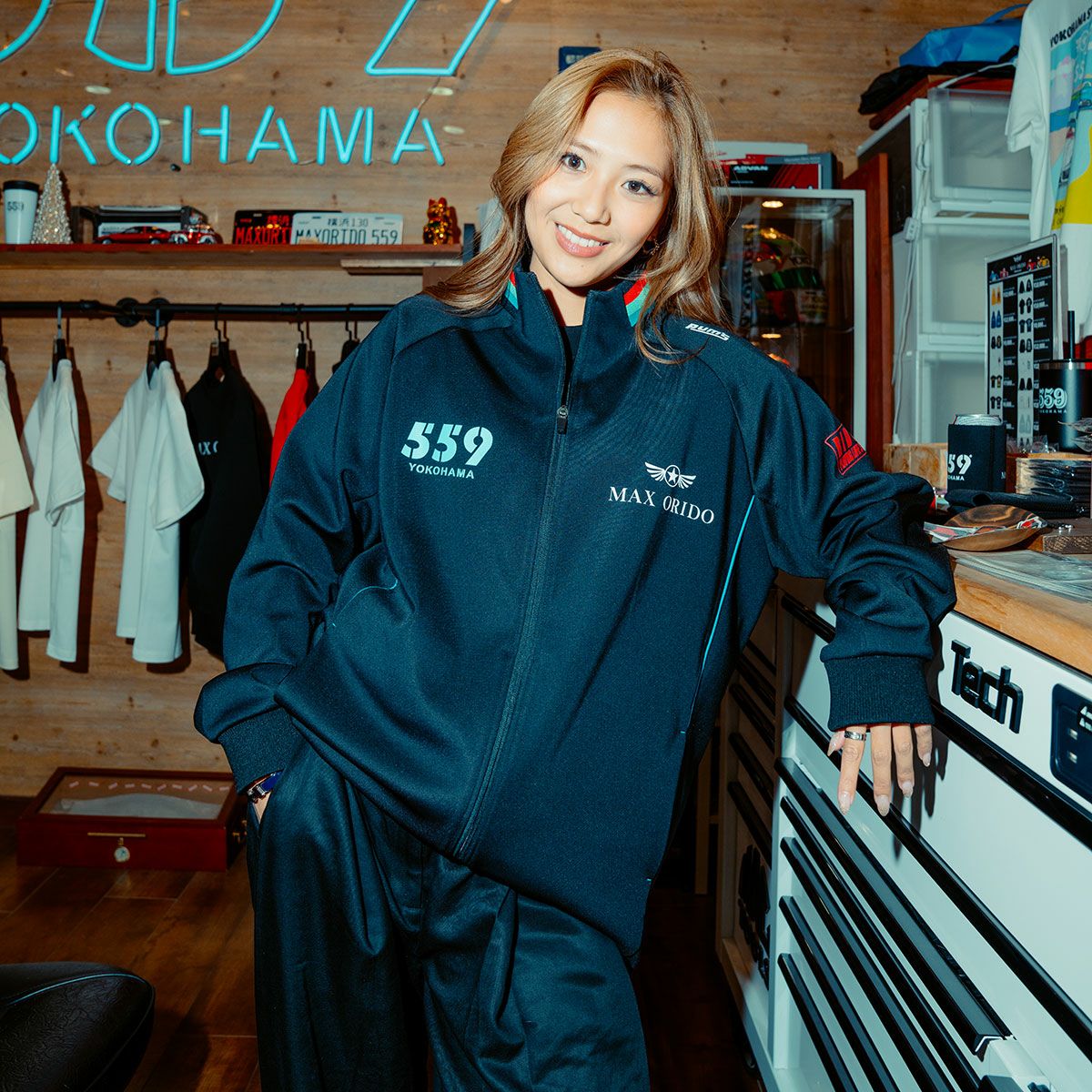 MAX ORIDO｜MAX ORIDO ソフトシェルジャケット｜アウター｜モデル着用