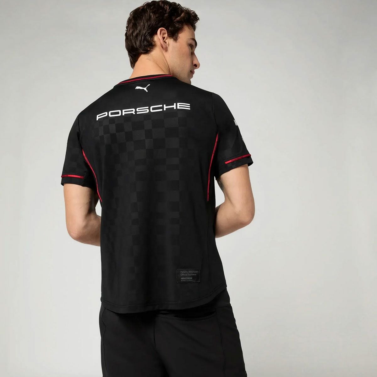 PORSCHE｜ポルシェ モータースポーツ レプリカ Tシャツ｜ウェア｜ブラック｜モデル着用
