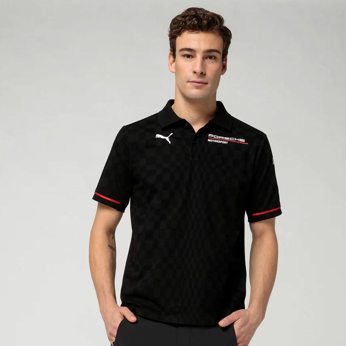 PORSCHE｜ポルシェ モータースポーツ レプリカ チーム ポロシャツ｜ウェア｜ブラック｜モデル着用
