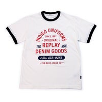 REPLAY｜レギュラーフィット フロントプリント Tシャツ｜トップス｜ナチュラルホワイト｜モデル着用