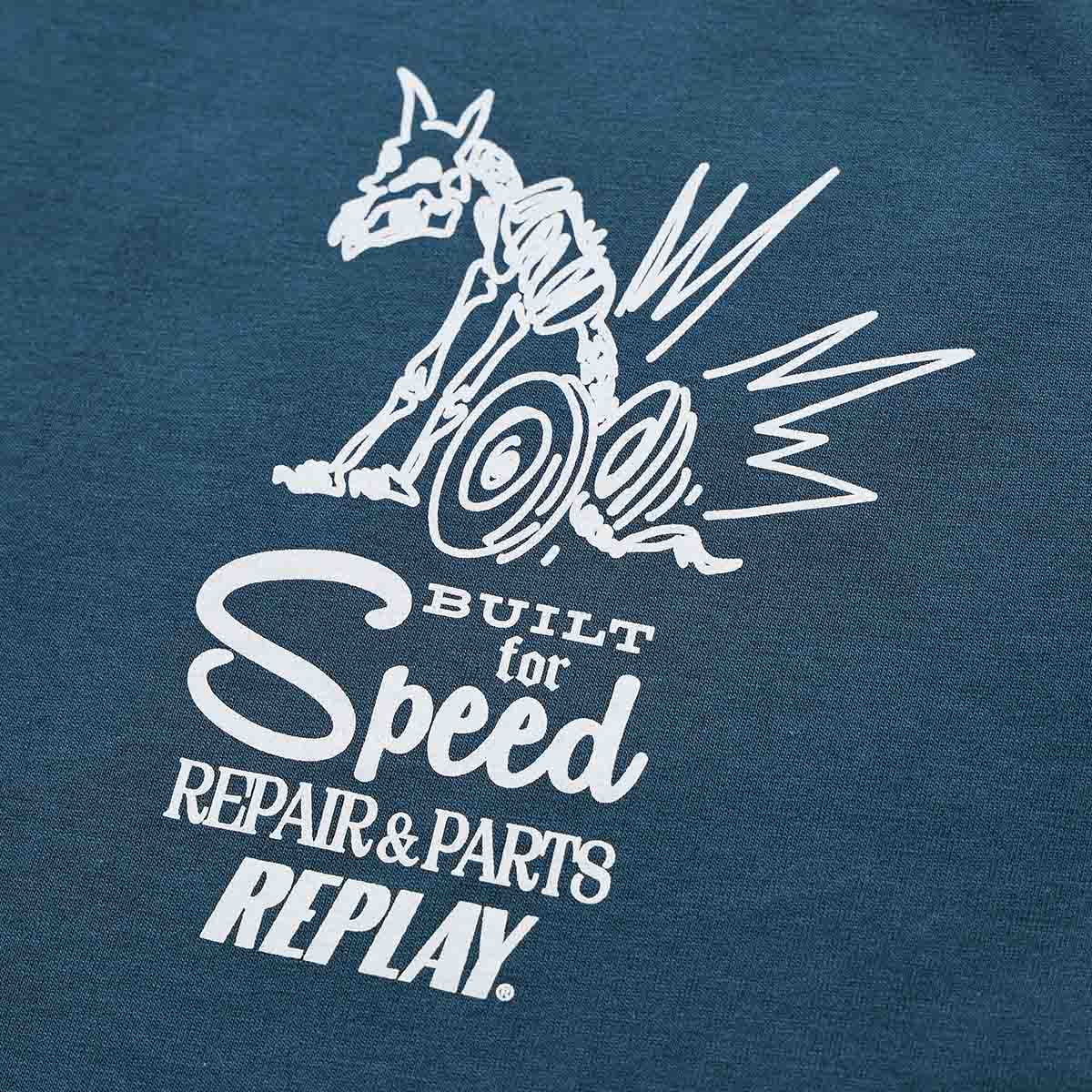 REPLAY｜カスタム プリント ジャージー Tシャツ｜トップス｜ペトロールブルー｜モデル着用