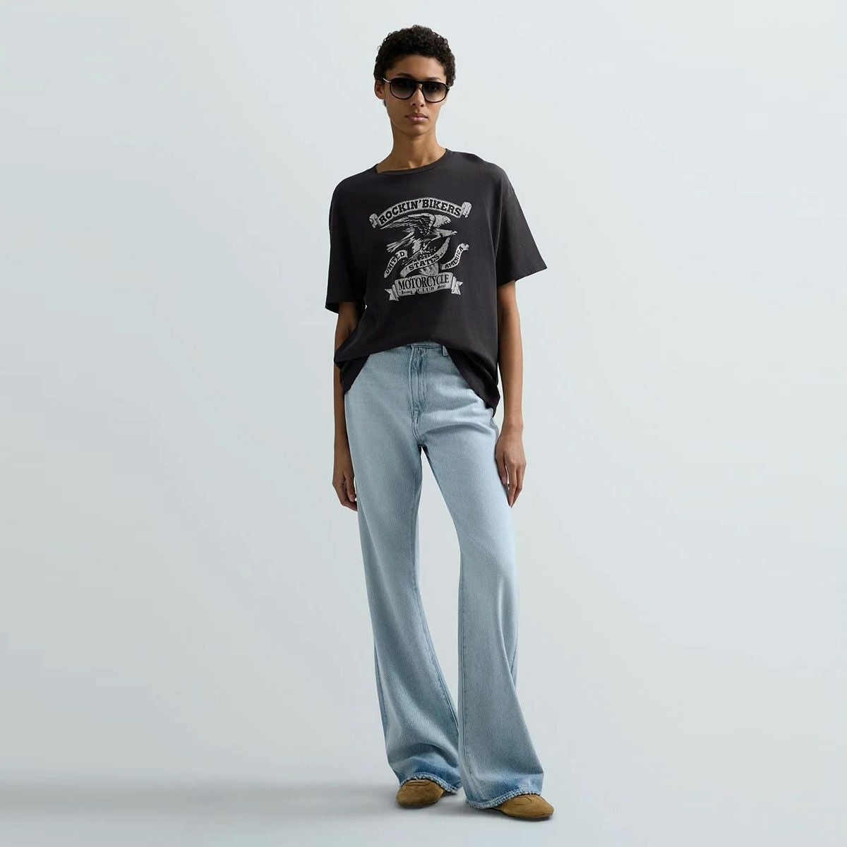 REPLAY｜グラフィックプリント ジャージー Tシャツ｜トップス｜ブラックボード｜モデル着用