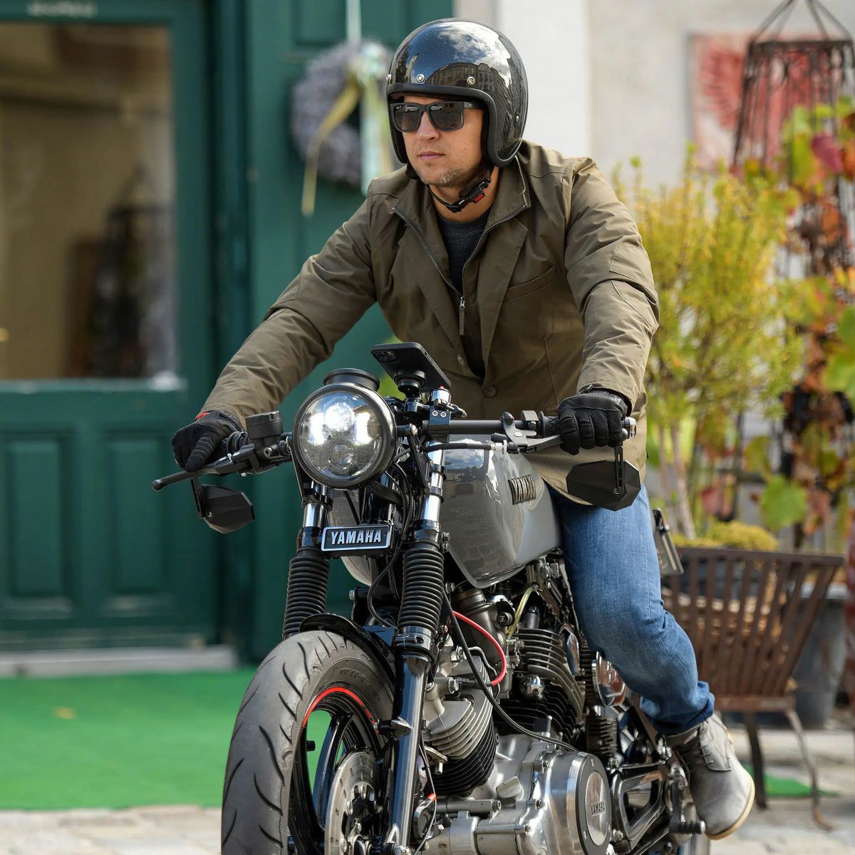 SP CONNECT｜防振モジュール｜雑貨｜ブラック｜使用イメージ