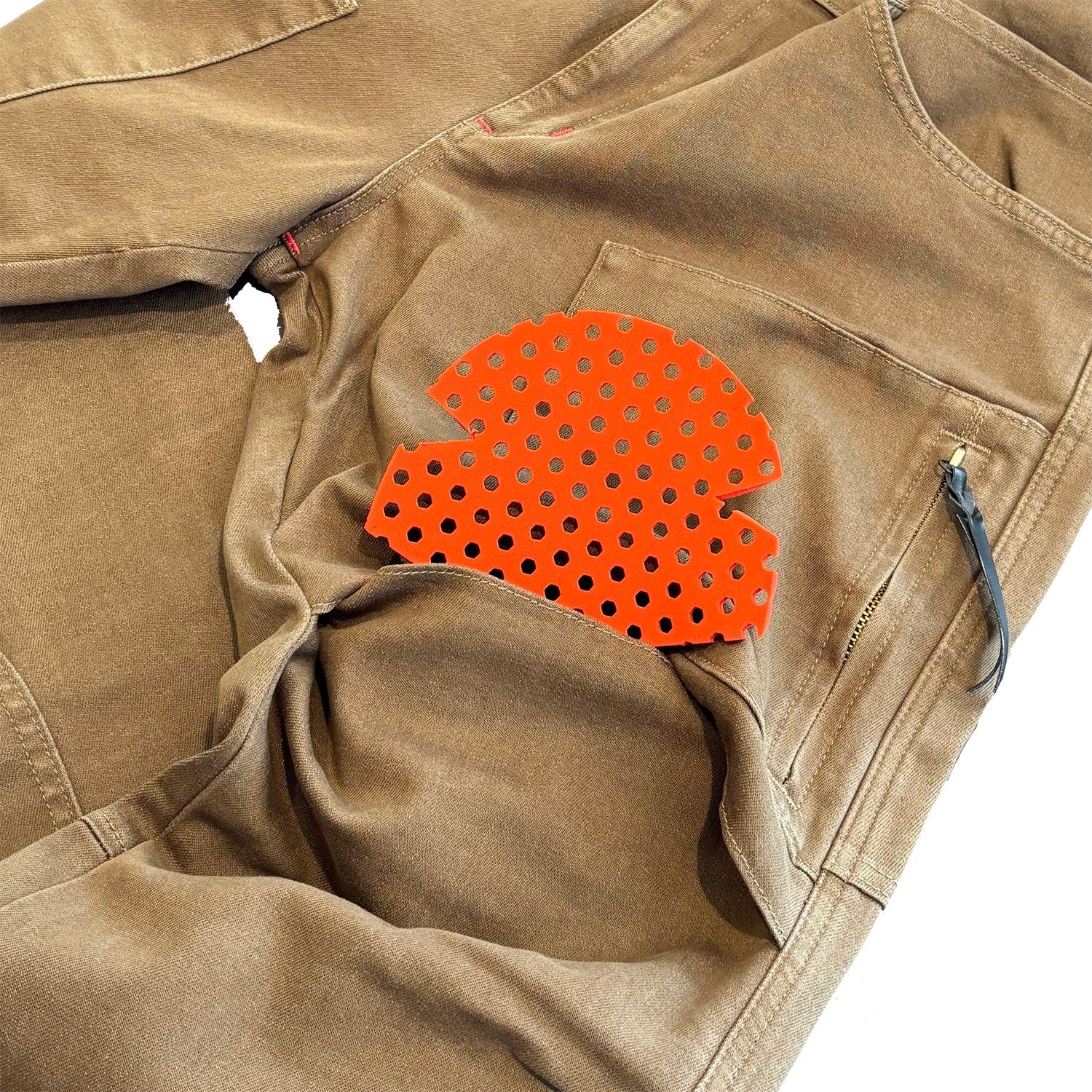 56design | EDWIN コラボ 3Dフィット ストレッチ カーゴ パンツ ’26