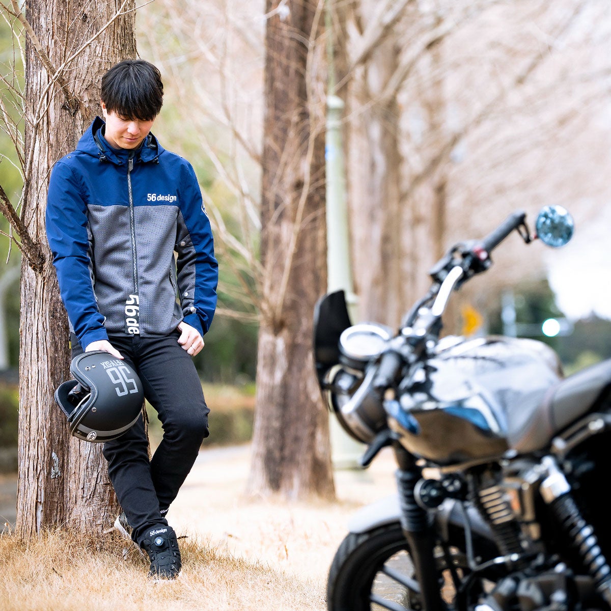 56design｜ハーフ メッシュ パーカー エヴォ 2 ’26｜アウター｜ダークグレー×ネイビー｜モデル着用