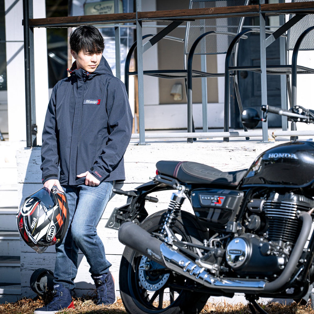 56design｜ベーシック フーディ｜アウター｜ブラック｜モデル着用