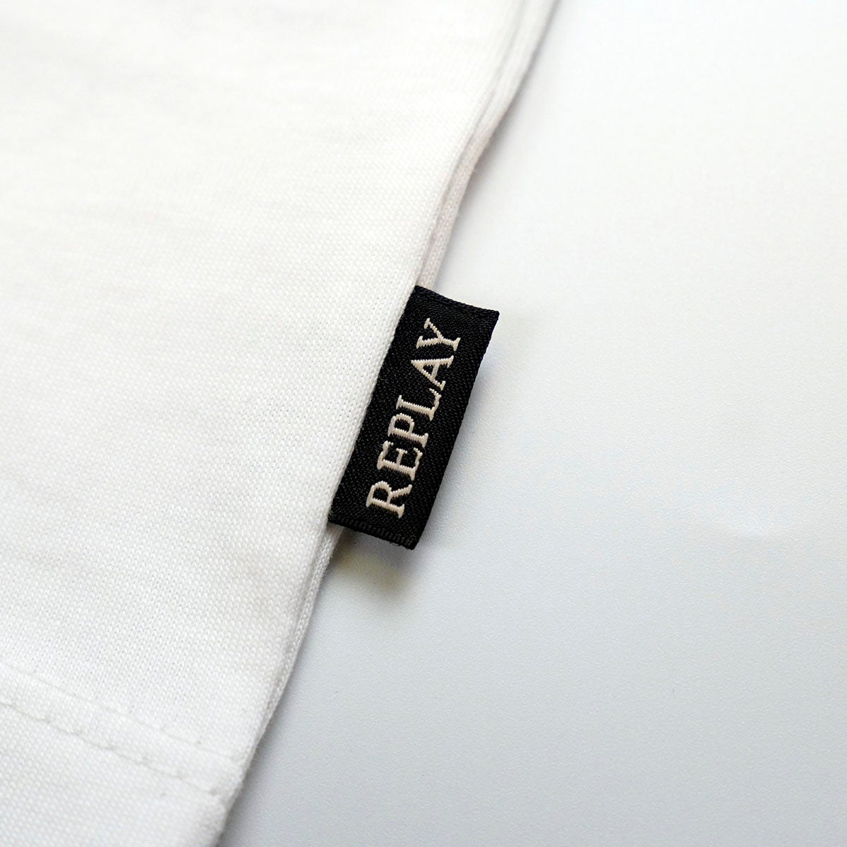 REPLAY｜リプレイ＆サンズ ボーイズ チェストプリントTシャツ｜トップス｜ホワイト