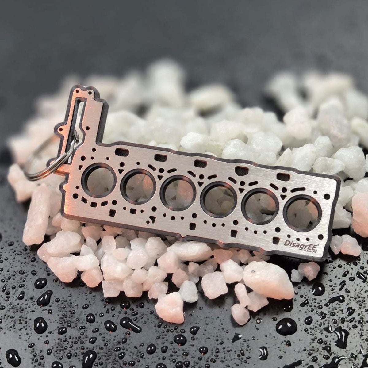 DisagrEE｜BMW B58 ヘッドガスケット キーチェーン｜キーホルダー