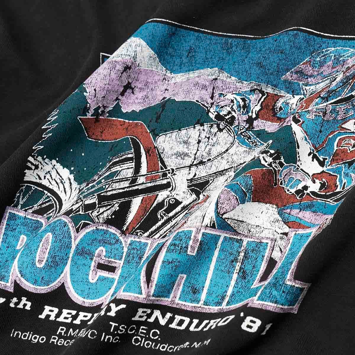 REPLAY｜モーターバイク プリント ジャージー Tシャツ｜トップス｜レモンイエロー｜モデル着用