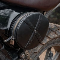 Trip Machine｜スクランブラー エッグ サイドパネルバッグ for トライアンフ スクランブラー400X / XC｜バッグ｜ブラック