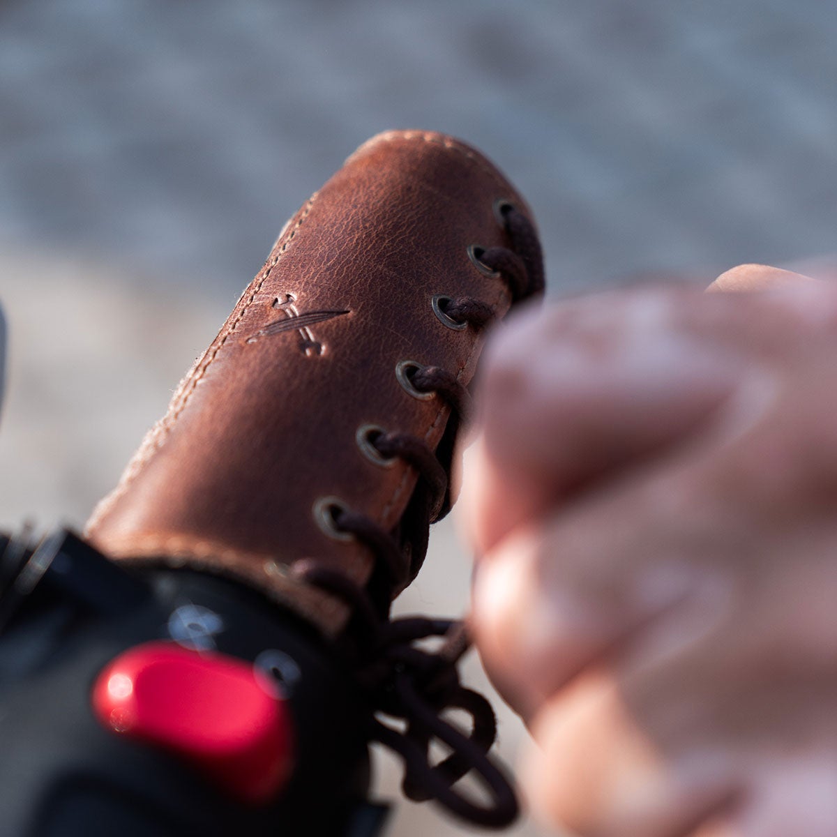 Trip Machine｜DGR × トリップマシン ハバダッシュ グリップ｜雑貨｜コニャック｜使用イメージ