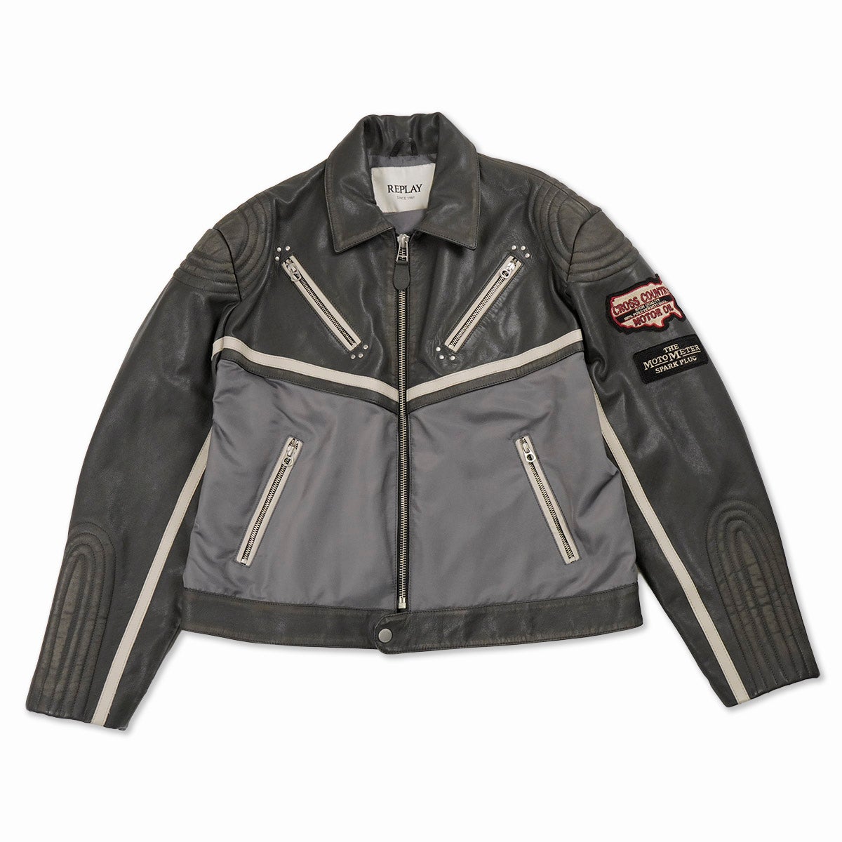 REPLAY｜ボーイフレンドフィット ウィメンズ レザーモーターサイクルジャケット｜アウター｜ダークグレー｜モデル着用