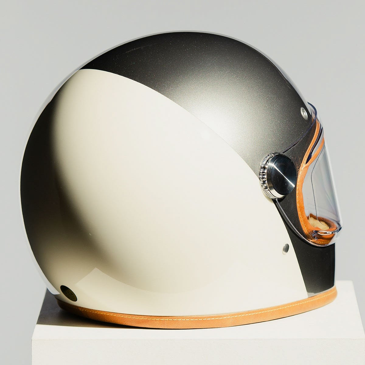 HEDON｜ヒロイン レーサー 2.0 キャメロット フルフェイス ヘルメット｜フルフェイス｜キャメロット