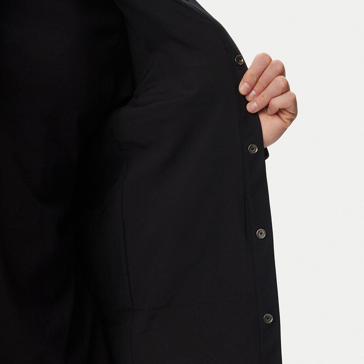 HUGO BOSS｜Porsche x BOSS エンボスロゴ シャツ｜トップス｜ブラック｜モデル着用
