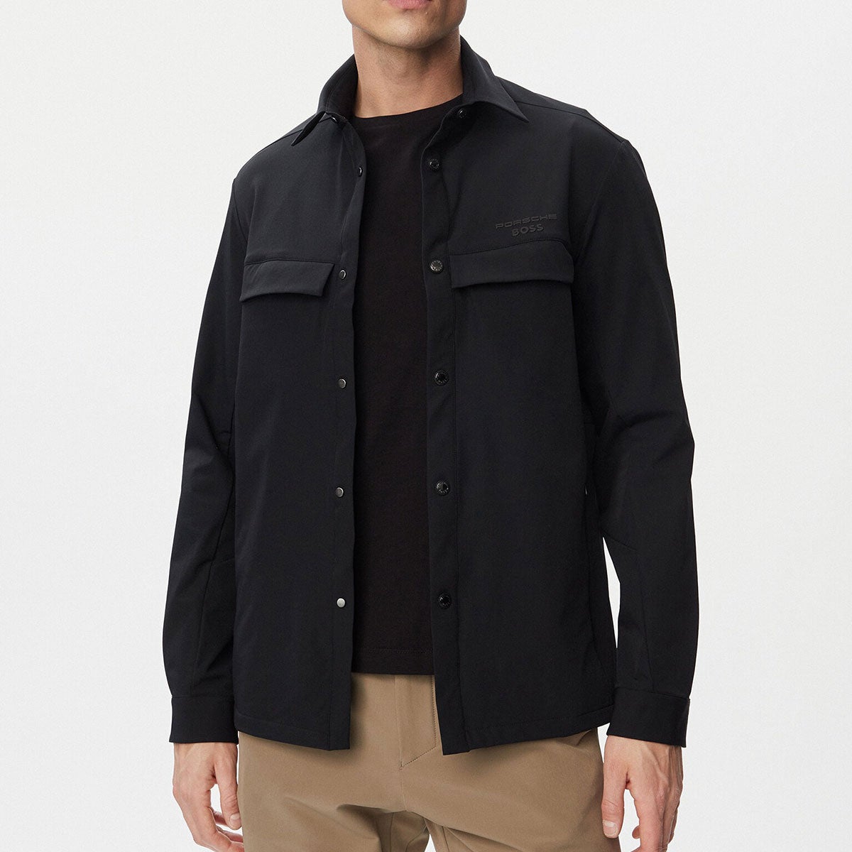 HUGO BOSS｜Porsche x BOSS エンボスロゴ シャツ｜トップス｜ブラック｜モデル着用