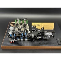 MZRacing｜R26B 1/6スケールエンジンモデル　ルマン優勝35周年記念エディション｜模型