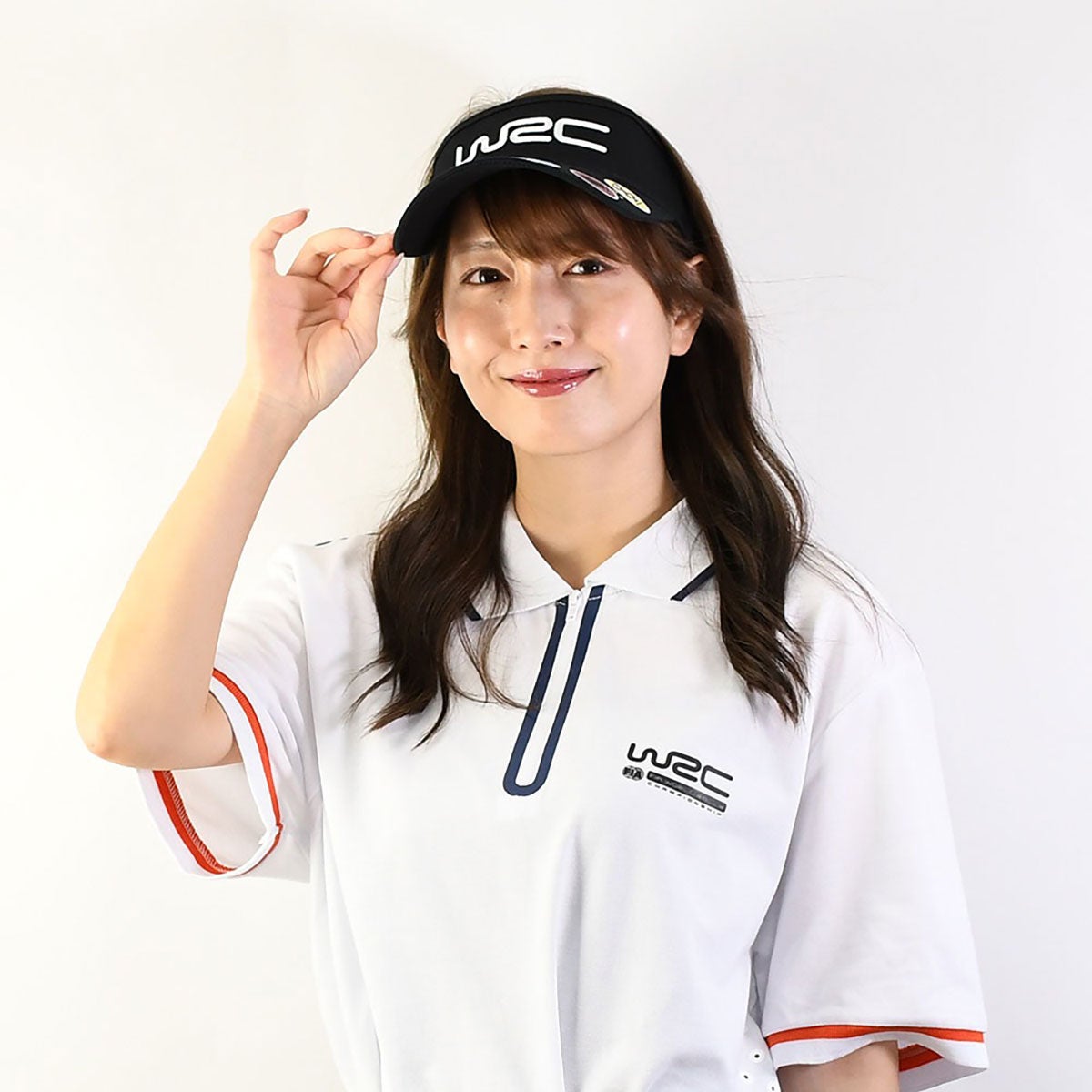 WRC｜WRCサンバイザー｜帽子｜ブラック｜モデル着用