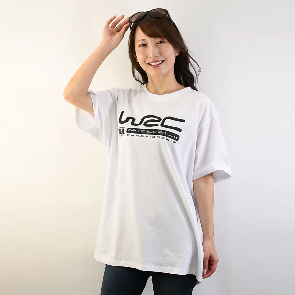 WRC｜WRC  ホワイトTシャツ｜Tシャツ｜ホワイト｜モデル着用