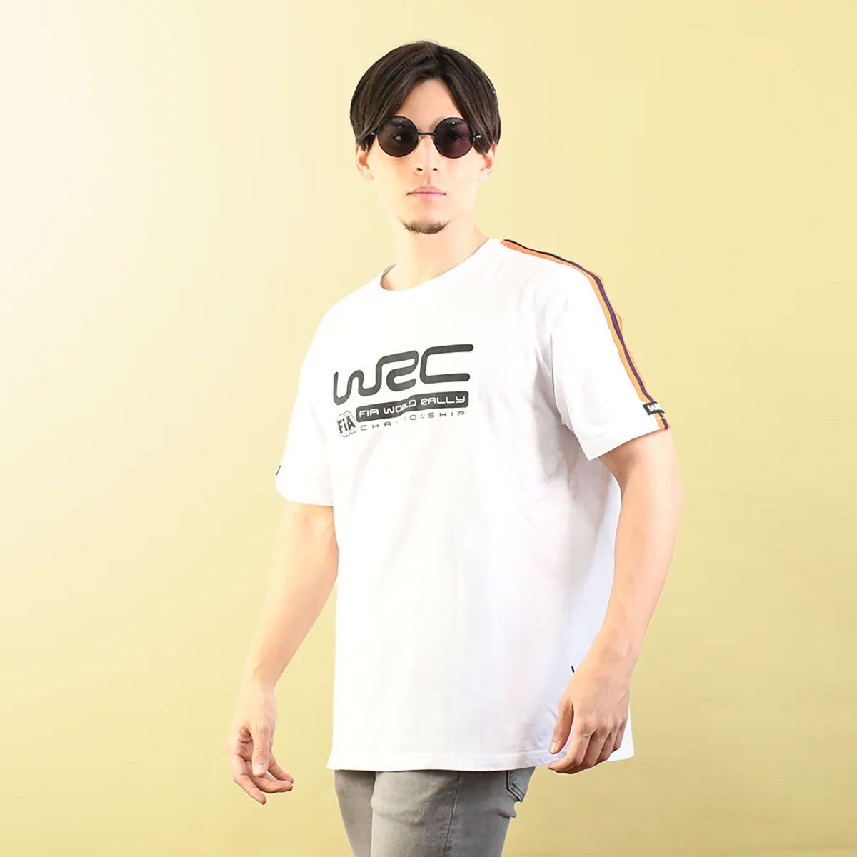 WRC｜WRC プレミアムTシャツ｜Tシャツ｜ホワイト｜モデル着用