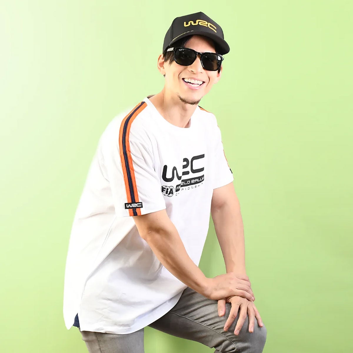 WRC｜WRC プレミアムTシャツ｜Tシャツ｜ホワイト｜モデル着用