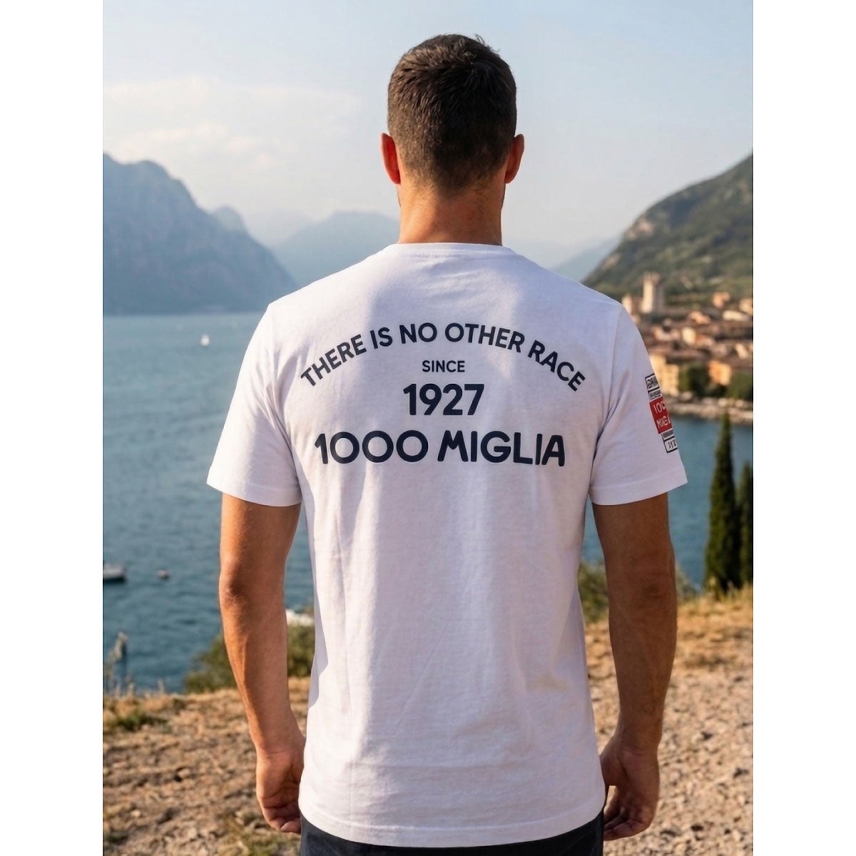 Mille Miglia｜クラシックレジェンド Tシャツ｜ウェア｜ホワイト｜モデル着用