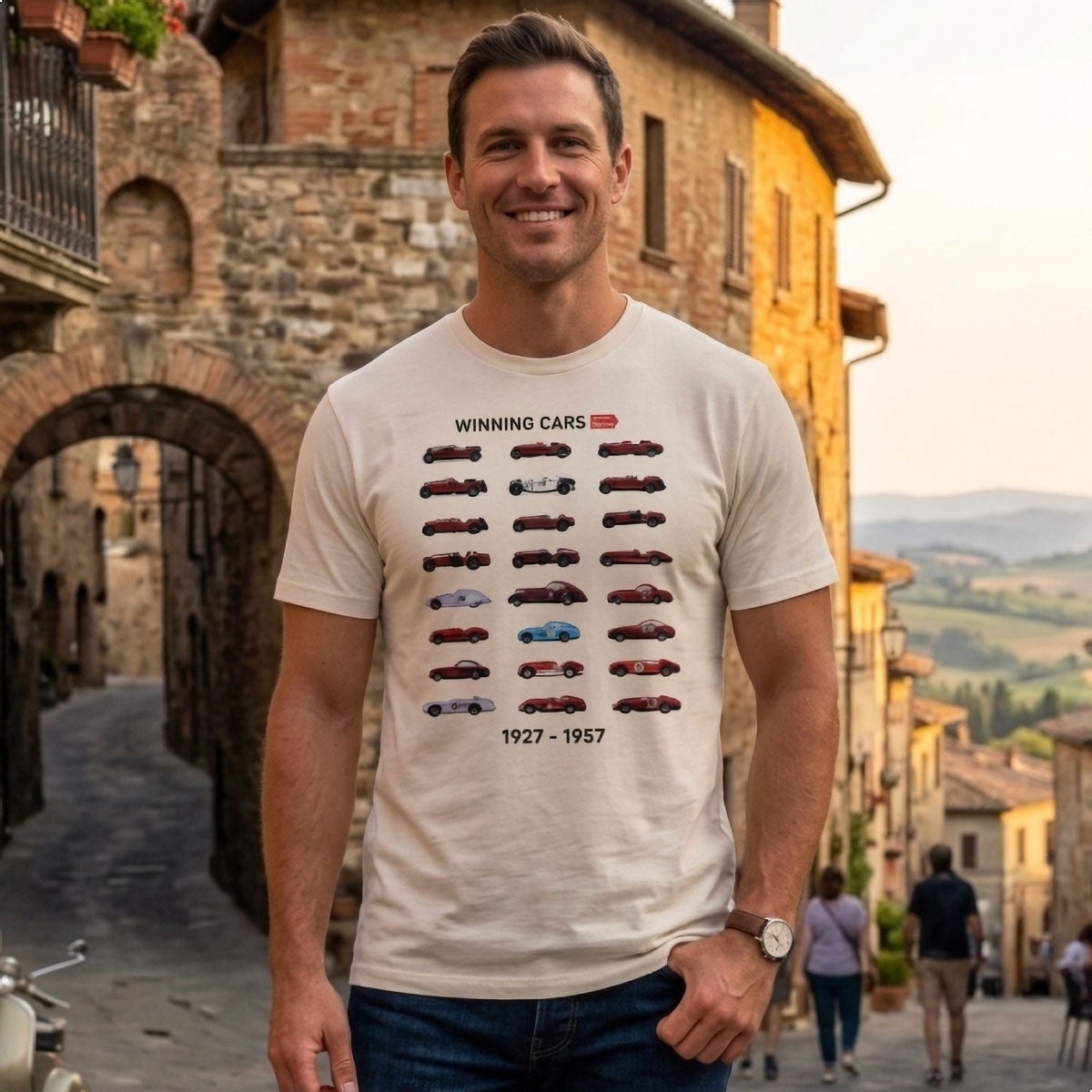 Mille Miglia｜カーズ Tシャツ｜ウェア｜アイボリー｜モデル着用