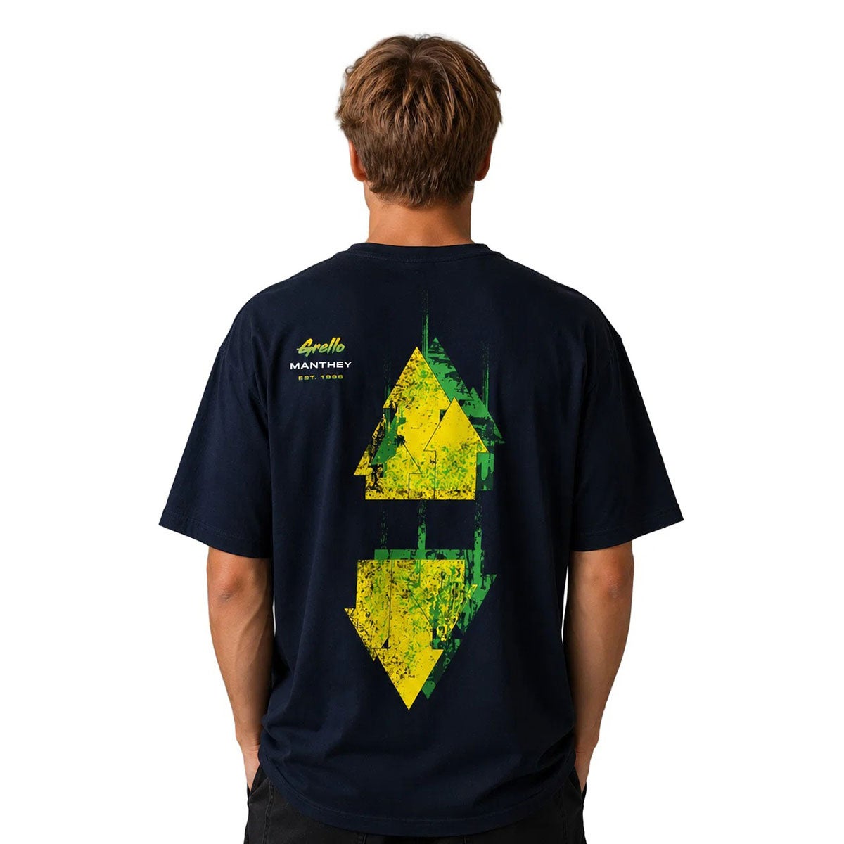Manthey Racing｜マンタイ レーシング グレロ アローズ Tシャツ｜ウェア｜ブラック｜モデル着用