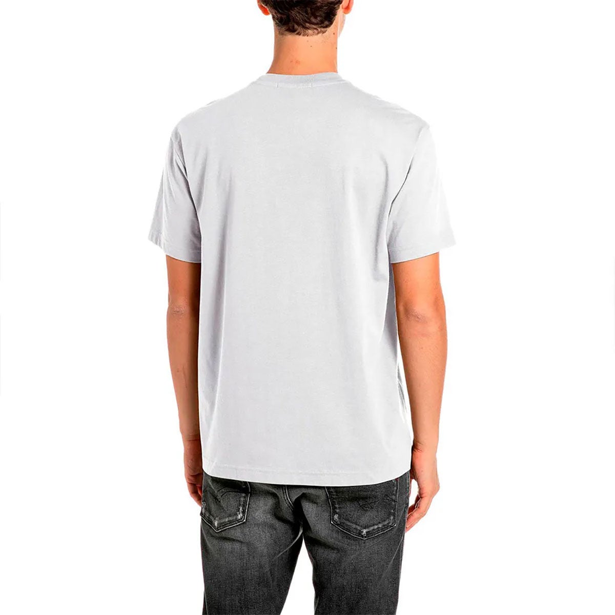 REPLAY｜レギュラーフィット ロゴ Tシャ｜Tシャツ｜ナチュラルホワイト｜モデル着用