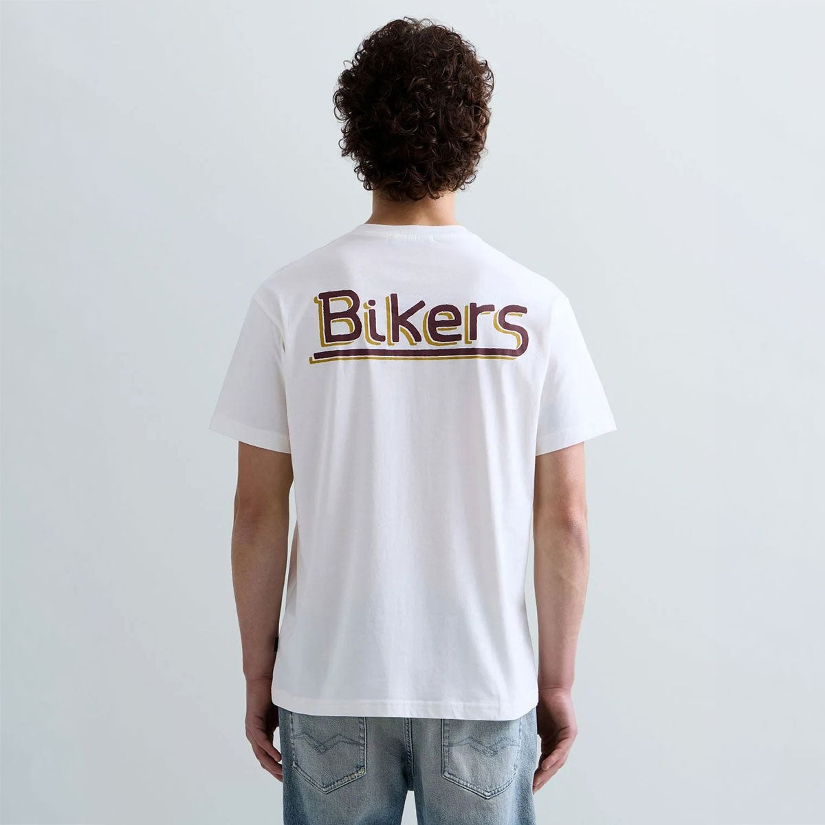 REPLAY｜レギュラーフィット バイカーズ Tシャツ｜Tシャツ｜ガーデニア｜モデル着用