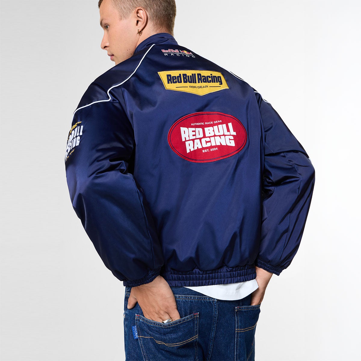 Pepe Jeans｜ぺぺ×レッドブル メンズ ブランド ジャケット｜アウター｜ネイビー｜モデル着用