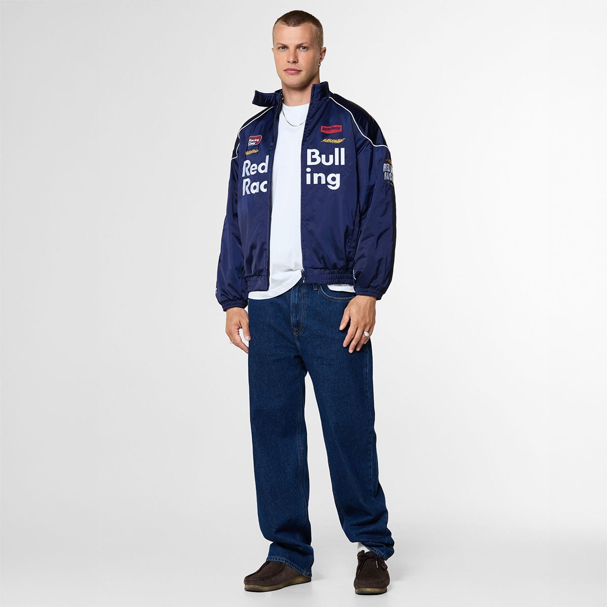 Pepe Jeans｜ぺぺ×レッドブル メンズ ブランド ジャケット｜アウター｜ネイビー｜モデル着用