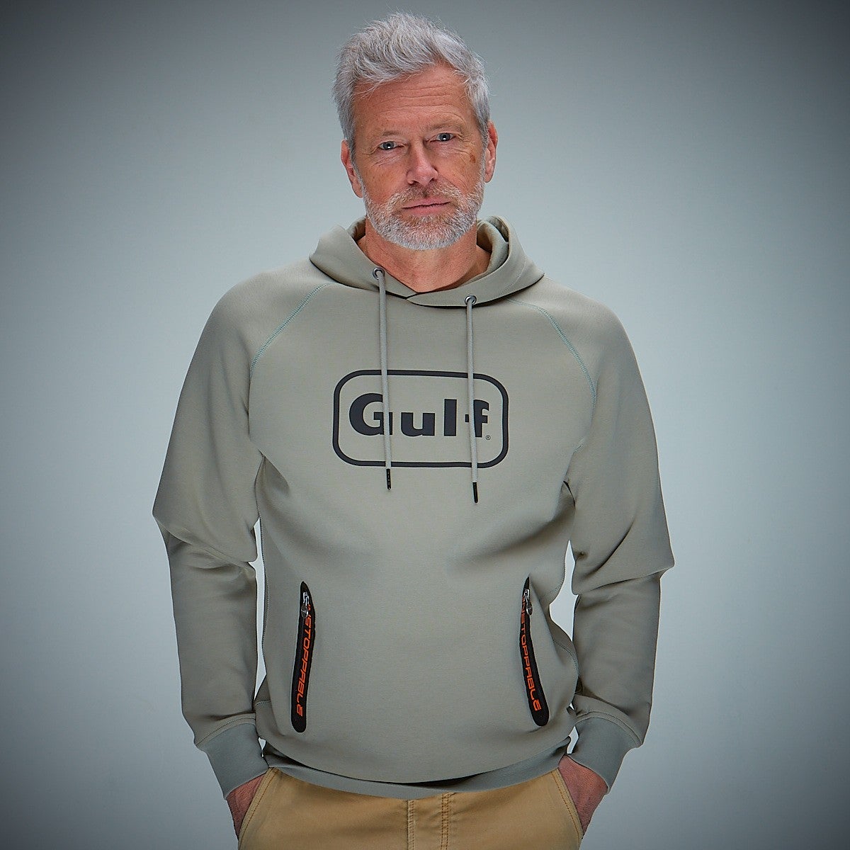 GULF｜ガルフ ストレッチ フーディ｜ウェア｜オリーブ｜モデル着用