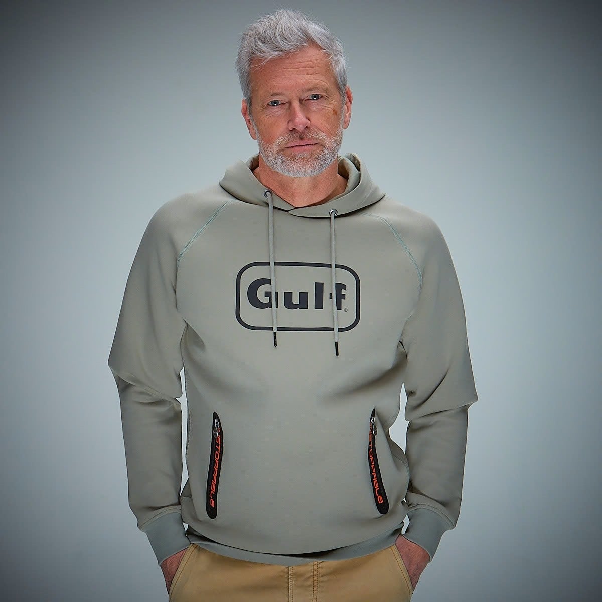 GULF｜ガルフ ストレッチ フーディ｜ウェア｜オリーブ｜モデル着用