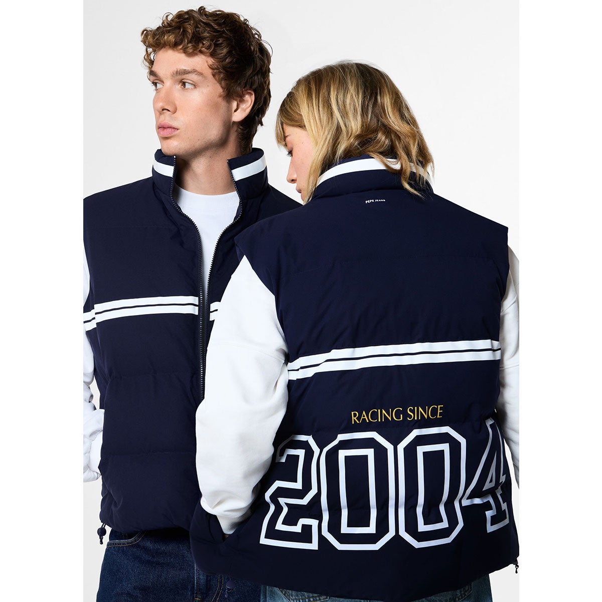 Pepe Jeans｜パデッド ハイネック ジレ｜ベスト｜ネイビー｜モデル着用